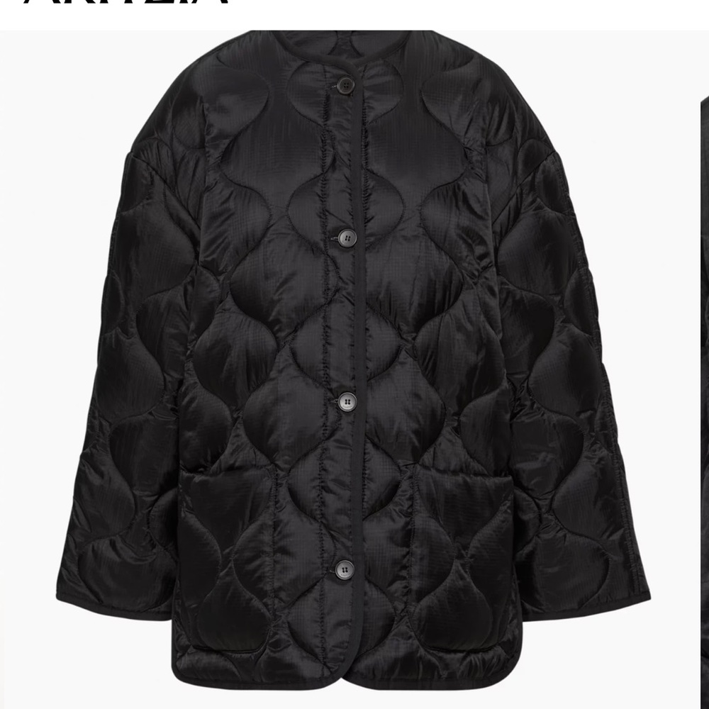 Aritzia Babaton Evergreen Quilted Jacket - Picture 2 of 9